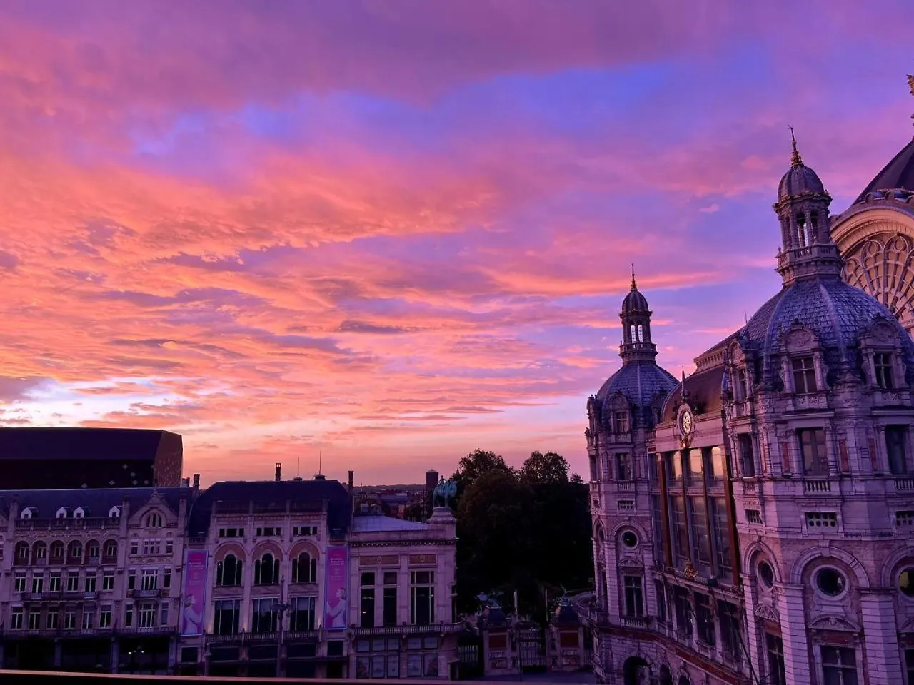 Apartment City Penthouse, Rooftop Terrace, Free Netflix, Wifi And Airco Antwerp